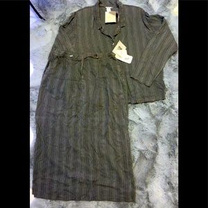 Amanda Gray skirt suit Sz XL BNWT